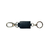 K10542FB | Keychain in smooth, full-grain genuine leather. Color: Gray. Polished nickel accessories. Total dimensions: 3 x 16 x 0.5 cm. Packaging: Rigid gift box with bottom/lid-2