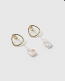 Izoa Venus Earrings Gold Freshwater Pearl