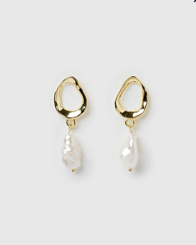 Izoa Forbidden Earrings Gold Freshwater Pearl